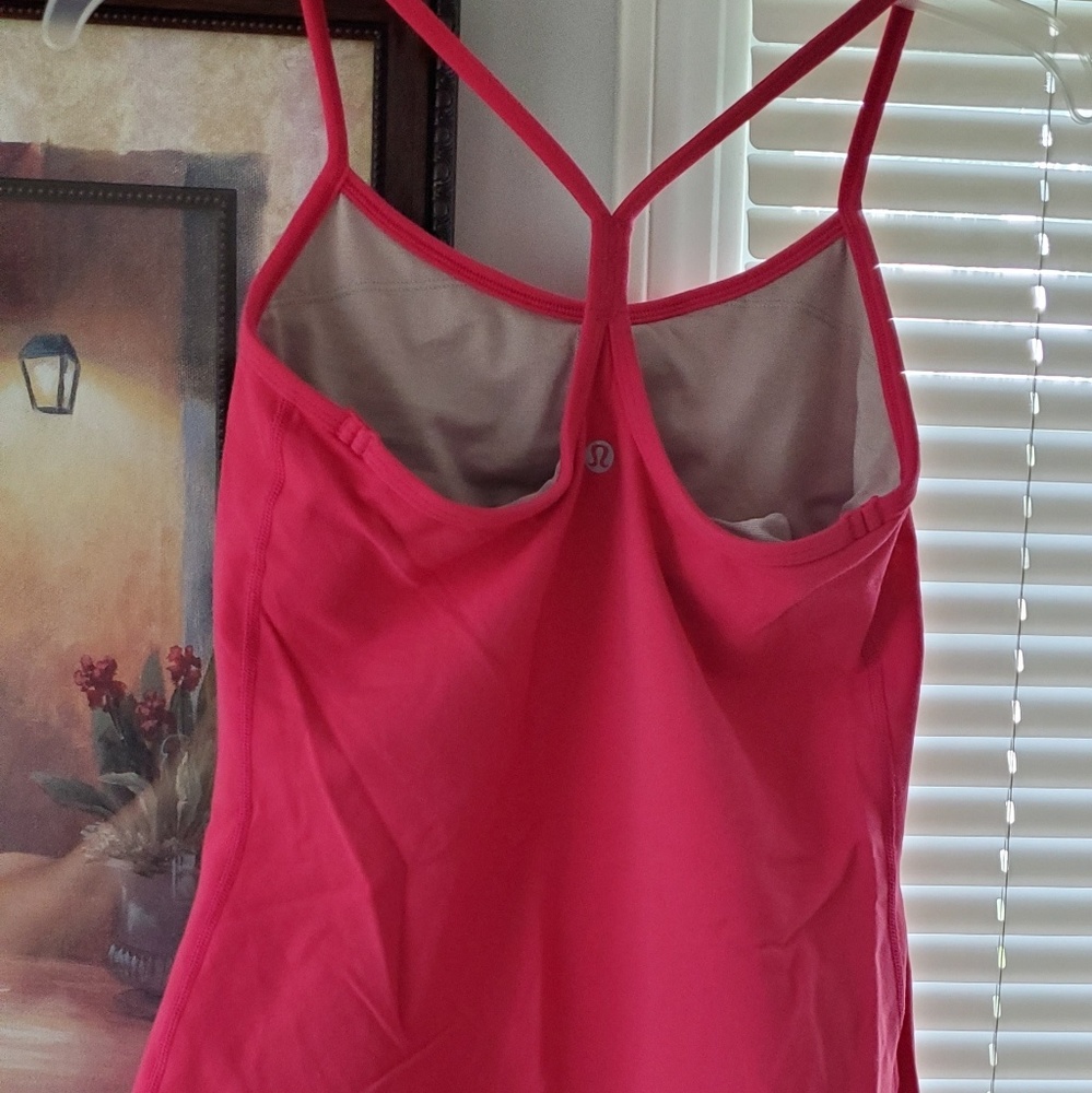 Lulu lemon power y pink tank top